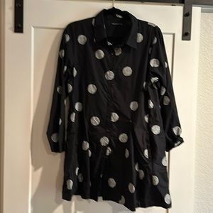 Black / White cotton shirt